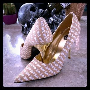 Skull print high heels